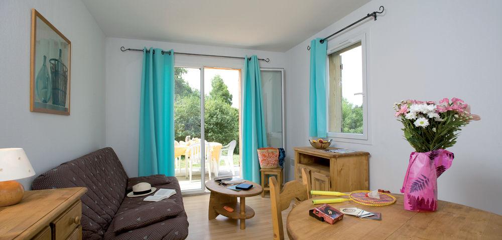 Vacanceole - Residence Le Domaine Du Bosquet เอเกลอตงส์ ภายนอก รูปภาพ