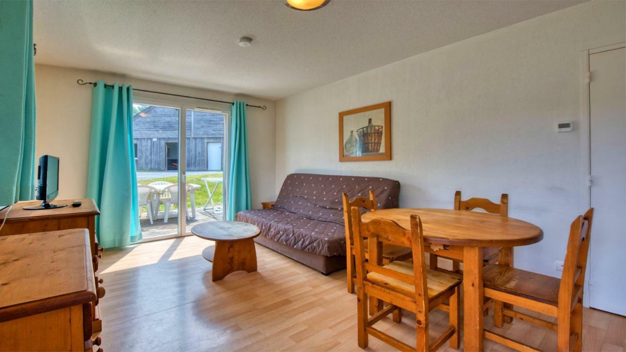 Vacanceole - Residence Le Domaine Du Bosquet เอเกลอตงส์ ภายนอก รูปภาพ