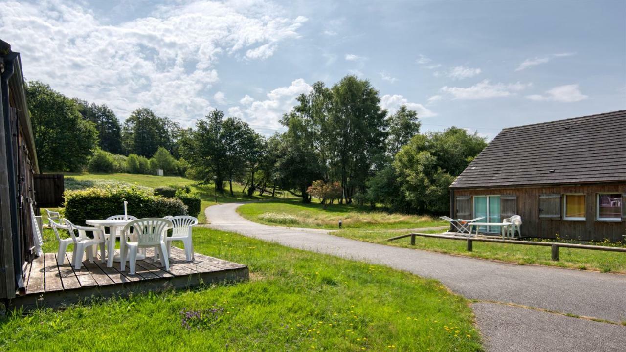 Vacanceole - Residence Le Domaine Du Bosquet เอเกลอตงส์ ภายนอก รูปภาพ