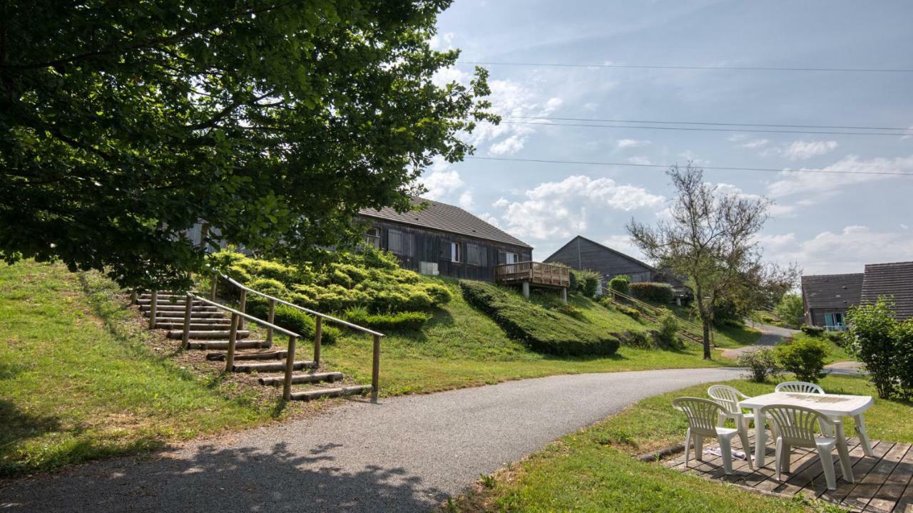 Vacanceole - Residence Le Domaine Du Bosquet เอเกลอตงส์ ภายนอก รูปภาพ